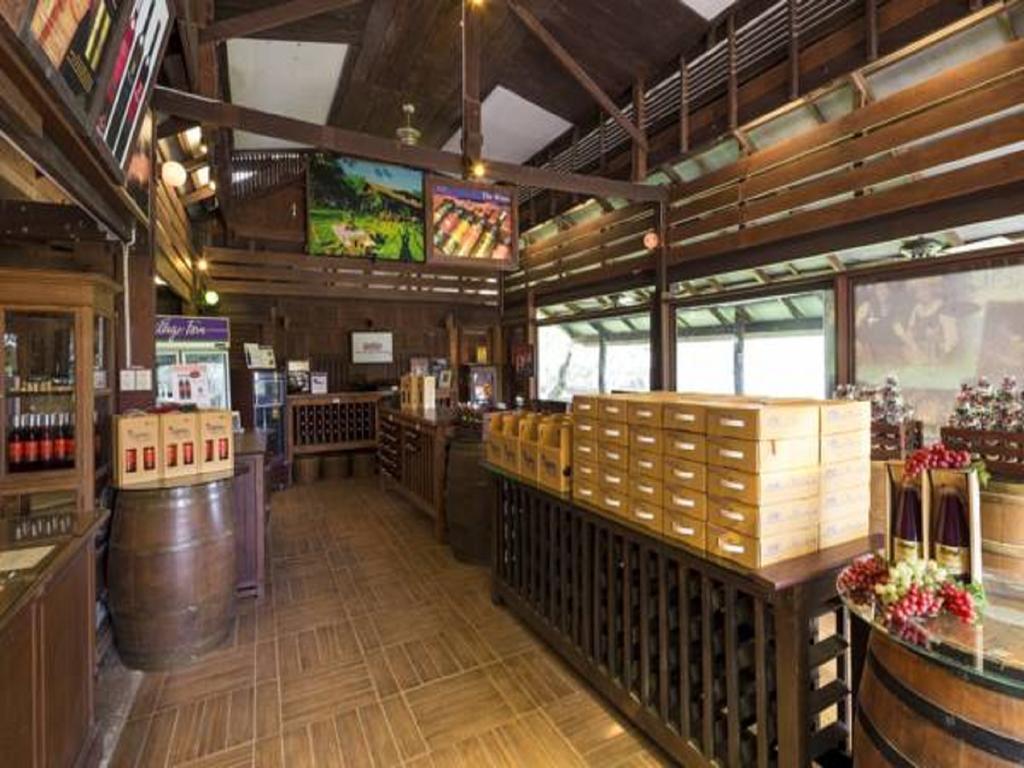 Village Farm And Winery Wang Nam Khiao Luaran gambar